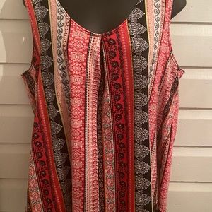 Printed sleeveless top